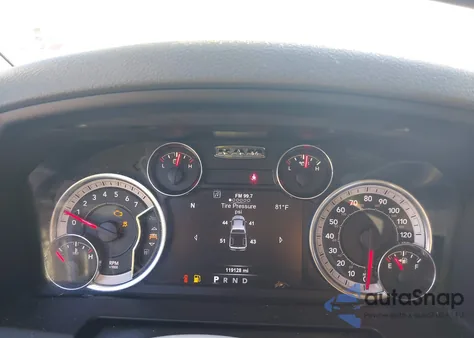 2018 Ram 1500 Big Horn 4X4 5'7 Box из США, поврежденный, VIN 1C6RR7LG3JS137901